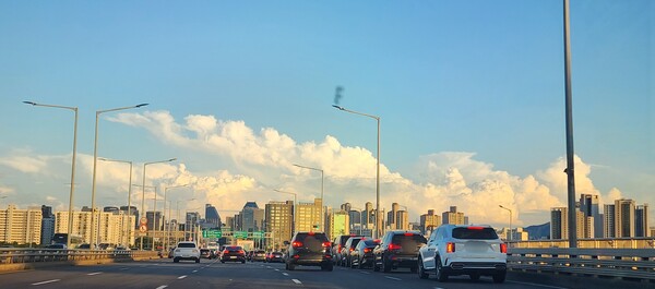 입추 한남대교 위 하늘 구름